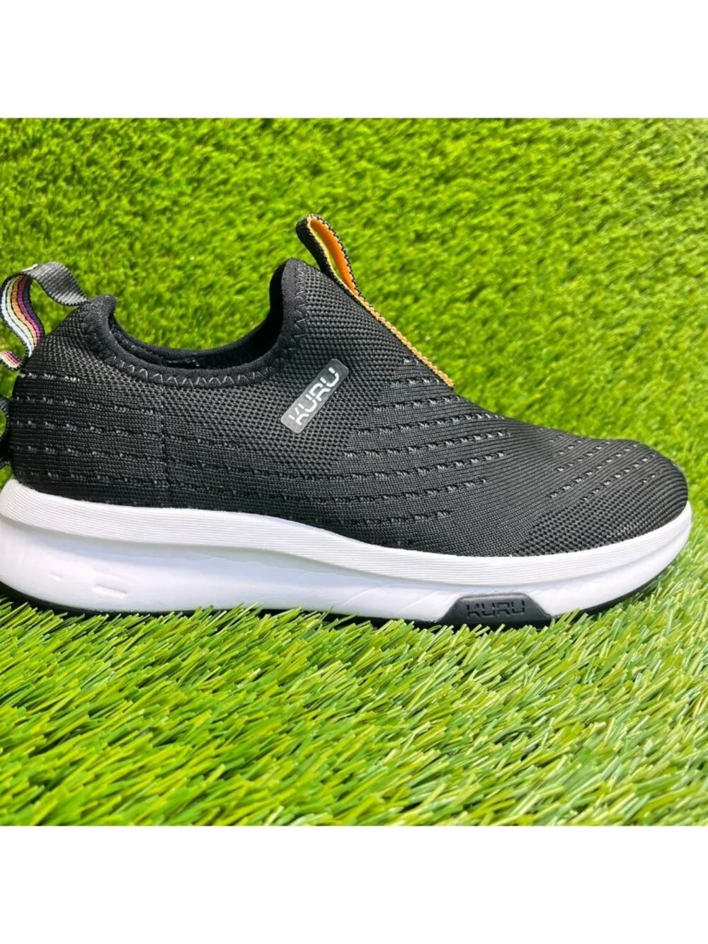 Kuru Atom Womens Size 6.5 Black White Athletic Walking Slip On Shoes Sneakers